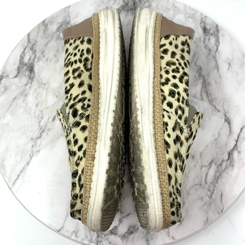 Hey Dude Lena Leopard Print Slip-Ons 9/40 Comfy Sporty Resortwear Casual Preppy - Picture 7 of 13